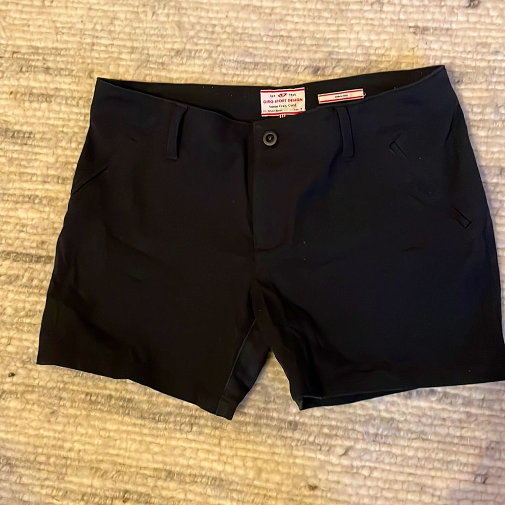 Black Giro Shorts, Sz 8